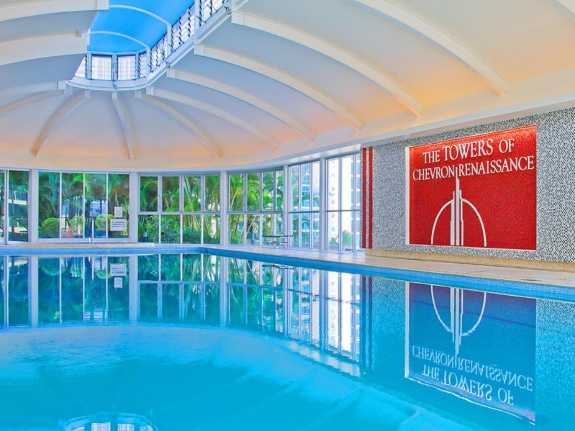 Apartment Beachside 2-bed With Parking, Pools, Spa, Gym, Bbq *